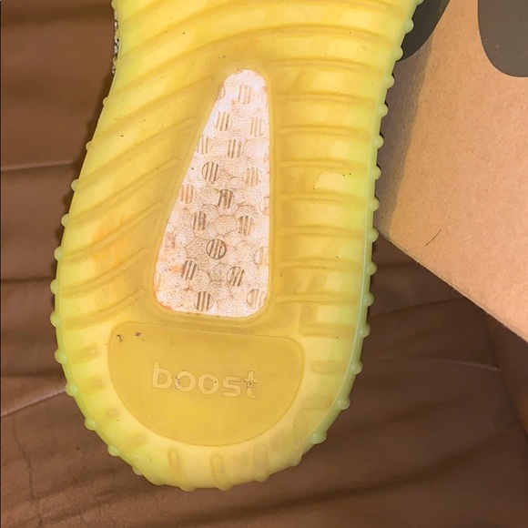YeezY 350 V2 YeezReel Non-Reflective - Picture 7 of 9